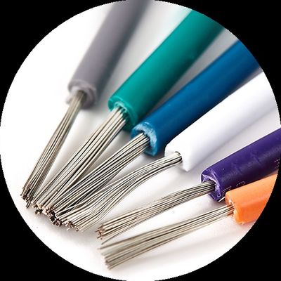 Kawat PFA tahan kimia dan fleksibel dengan isolasi listrik yang sangat baik untuk aplikasi suhu tinggi